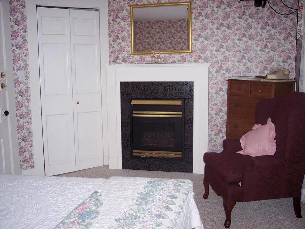 Intervale Glen Oaks Inn المظهر الخارجي الصورة